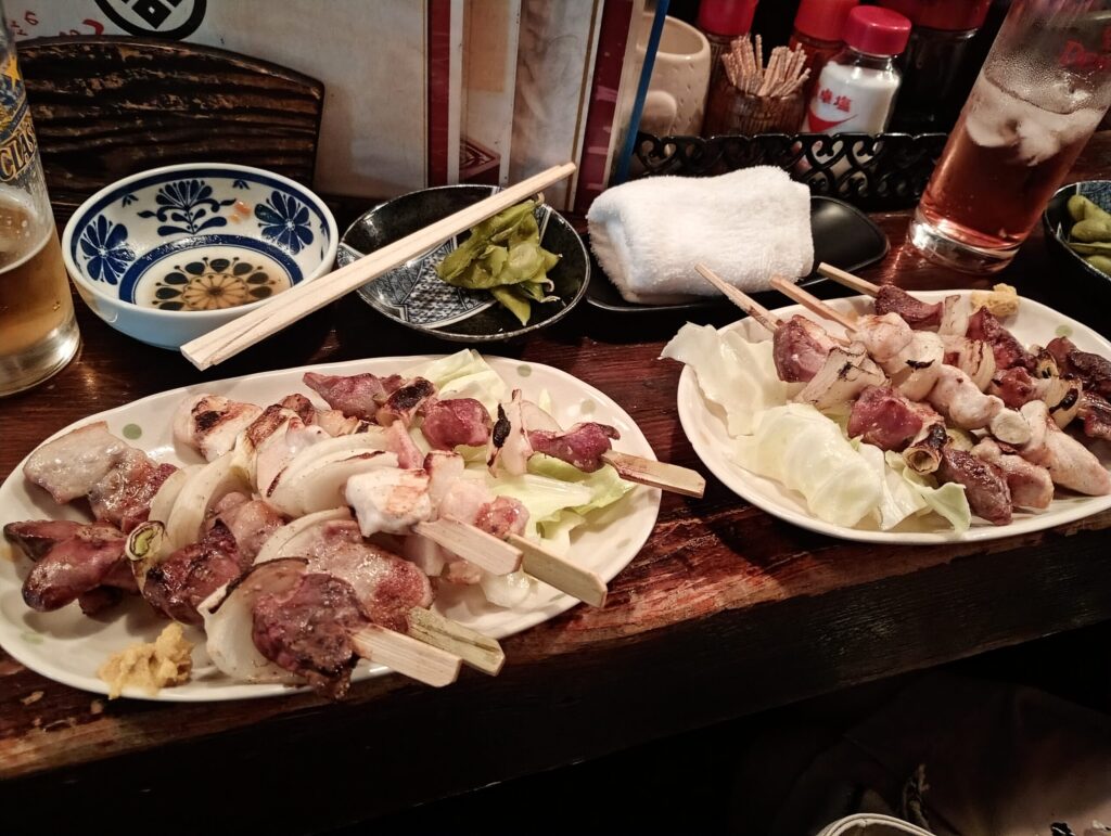 レバー、精肉、もも肉、豚串、砂肝