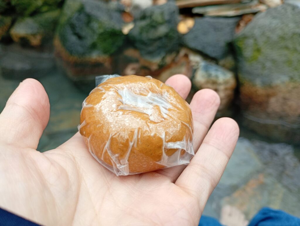 温泉まんじゅう