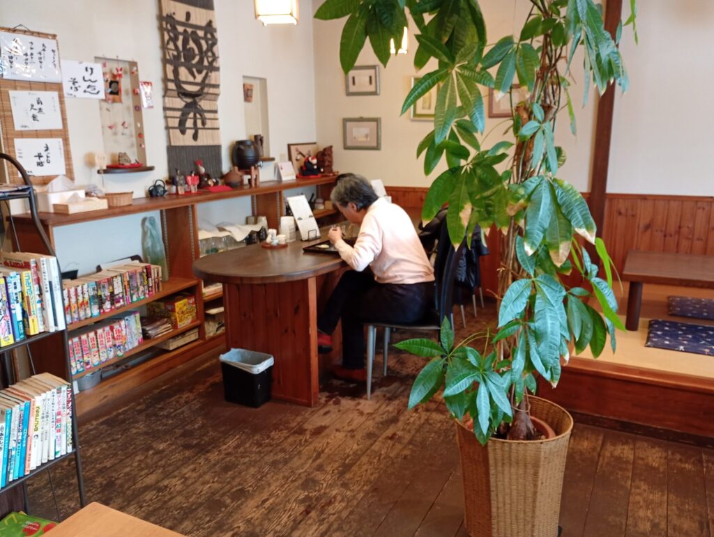 店内の様子２