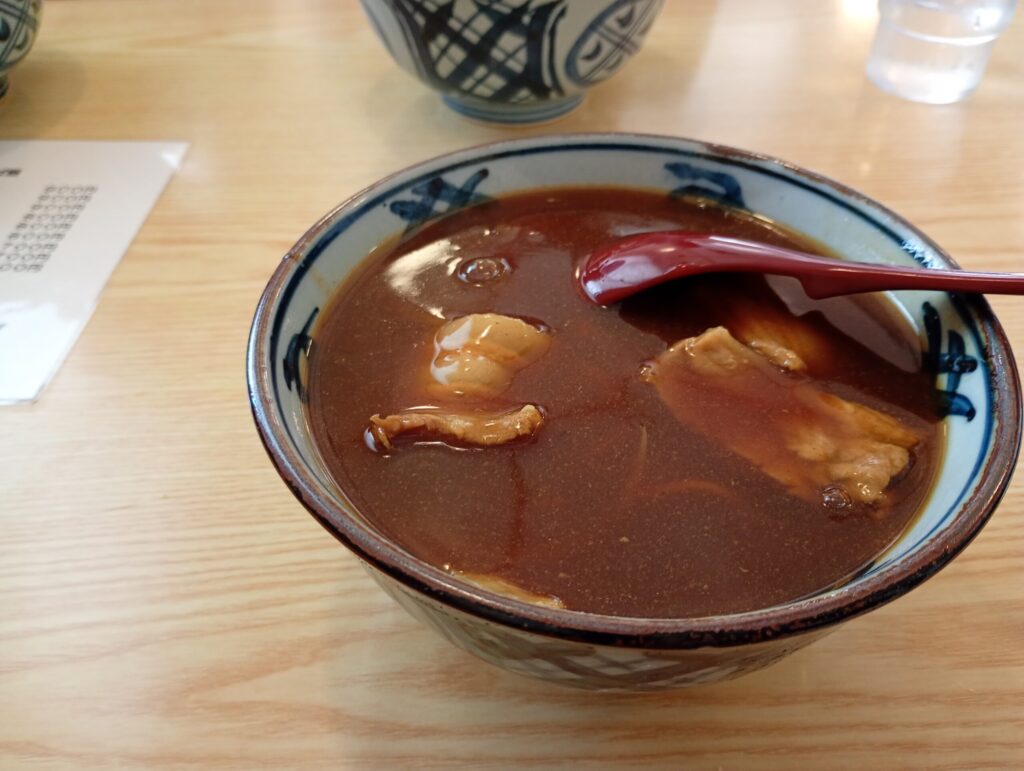 栗下食堂のカレー蕎麦